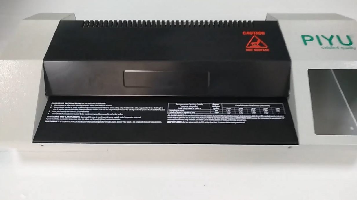 UV平板打印机机器外壳打印视频